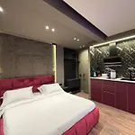 Luxury Boutique Apartments / City Center